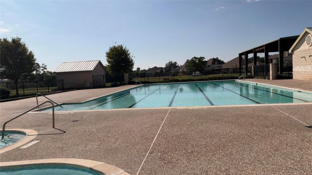 19015 White Horse Drive, Tomball, TX 77377