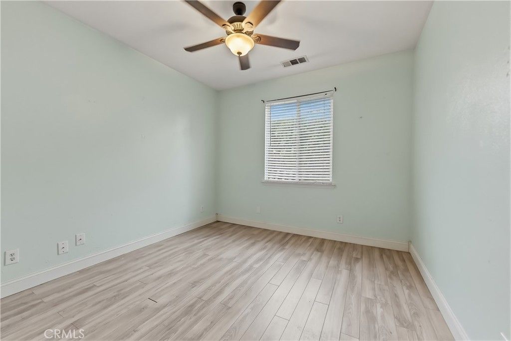 Image 13 of property listing at 2670 Hicks, Selma, CA 93662