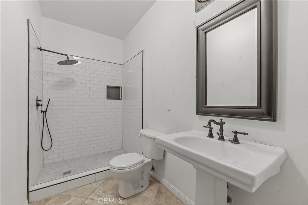 Image 15 of property listing at 2670 Hicks, Selma, CA 93662