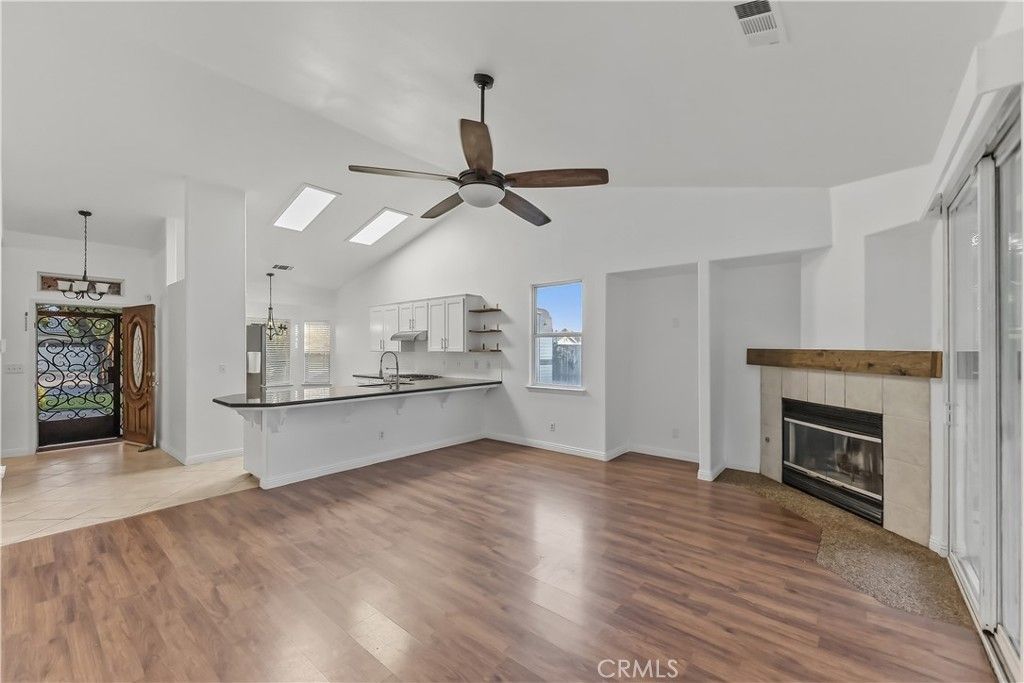 Image 9 of property listing at 2670 Hicks, Selma, CA 93662