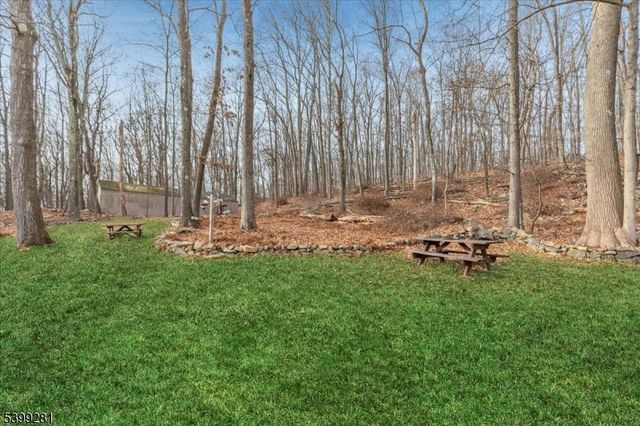 442 Little Brook Road, Lebanon Twp., NJ 08826