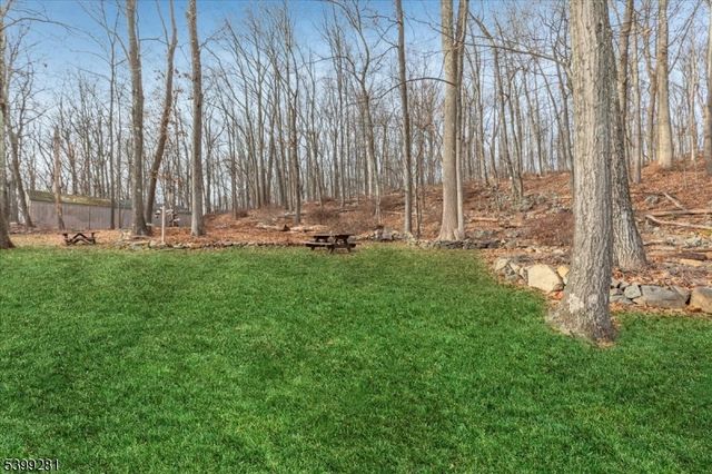 442 Little Brook Road, Lebanon Twp., NJ 08826