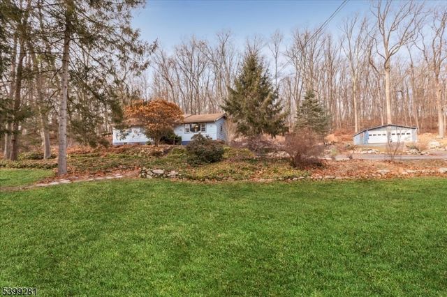442 Little Brook Road, Lebanon Twp., NJ 08826