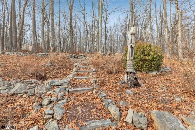 442 Little Brook Road, Lebanon Twp., NJ 08826