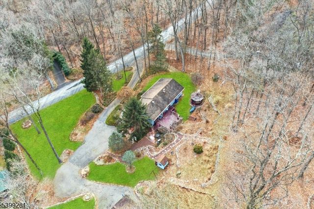 442 Little Brook Road, Lebanon Twp., NJ 08826