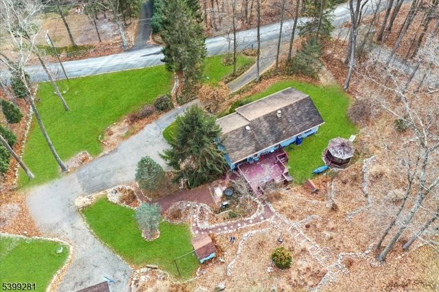 442 Little Brook Road, Lebanon Twp., NJ 08826