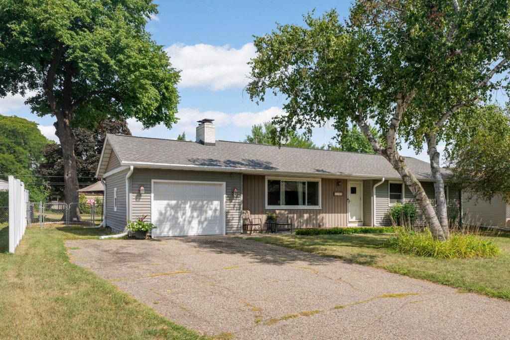 2308 W 96th Street, Bloomington, MN 55431 — exterior