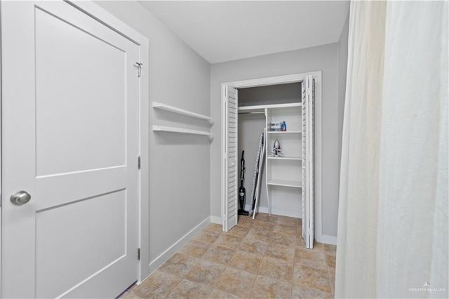 2212 N Bryan Road, Mission, TX 78572