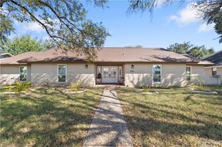 2212 N Bryan Road, Mission, TX 78572