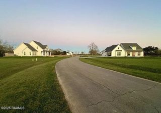 5302 Belvedere East Drive, Youngsville, LA 70592