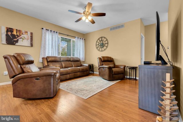21 AMARA LN, Westampton, NJ 08060