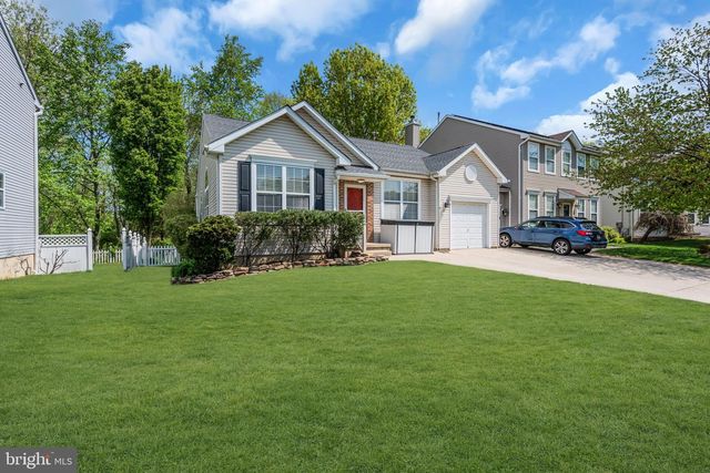 21 AMARA LN, Westampton, NJ 08060