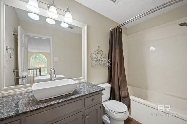 7750 Charleston Oaks Drive, Daphne, AL 36526