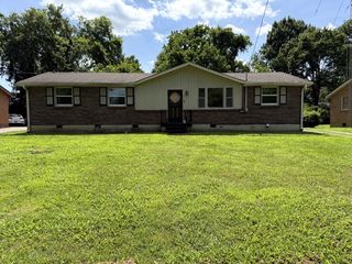 4045 Buena Vista Pike, Nashville, TN 37218
