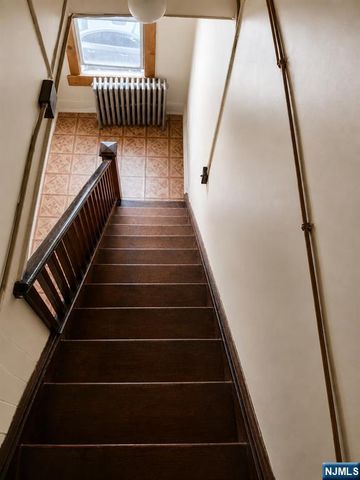165 Pearl Street, Paterson, NJ 07501