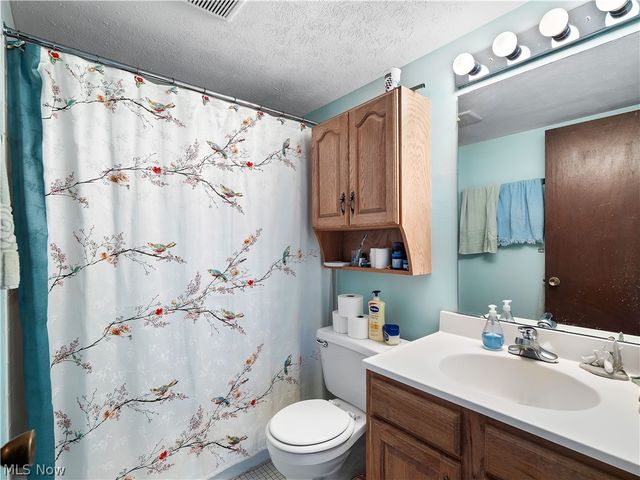 50 S Rocky River Drive 705, Berea, OH 44017