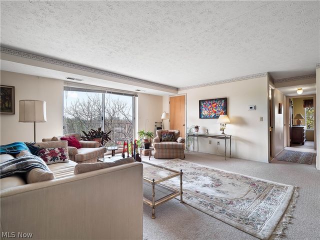 50 S Rocky River Drive 705, Berea, OH 44017