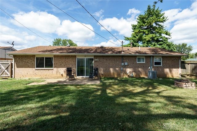 1861 Iowa Drive, Xenia, OH 45385