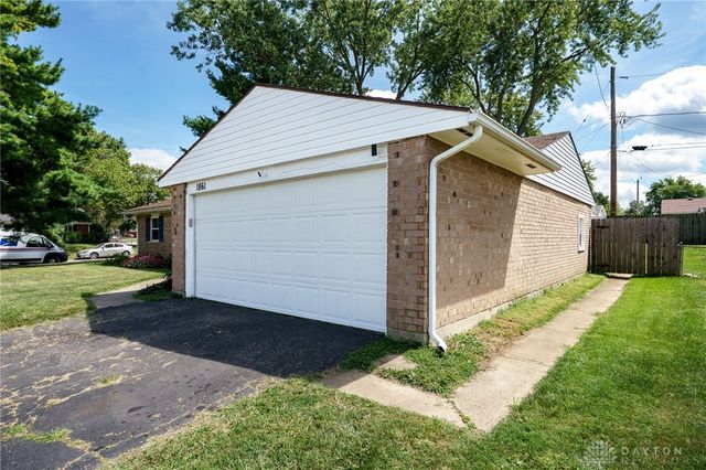 1861 Iowa Drive, Xenia, OH 45385