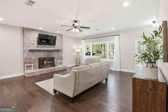 4930 H D Atha Road, Covington, GA 30014