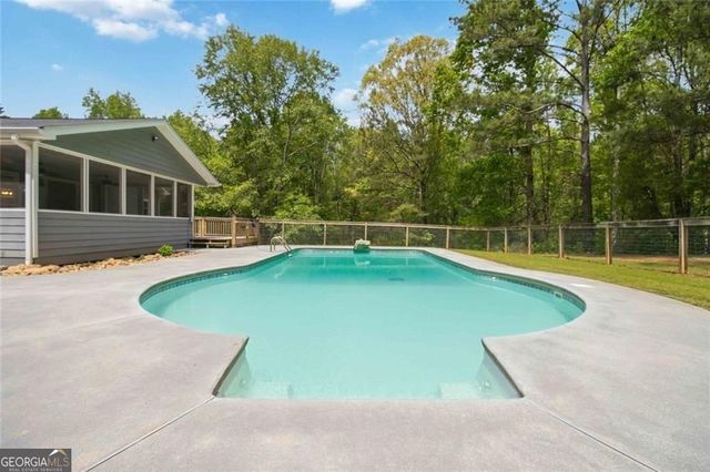4930 H D Atha Road, Covington, GA 30014