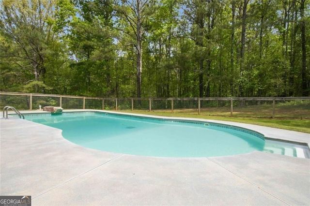 4930 H D Atha Road, Covington, GA 30014