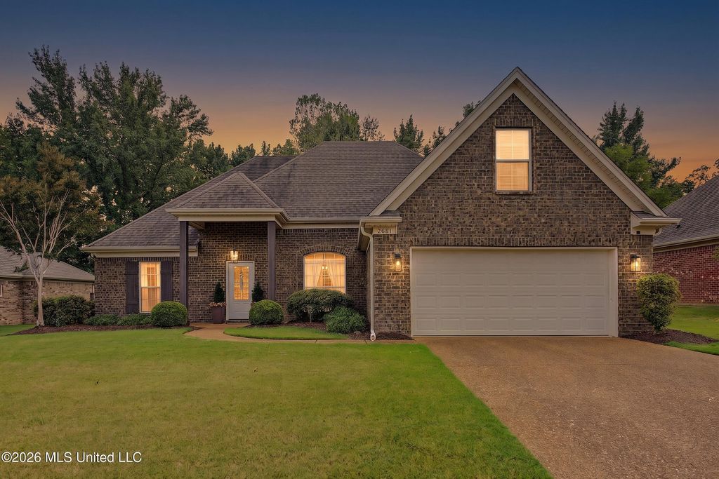 2681 Cherry Tree Drive, Southaven, MS 38672 — exterior