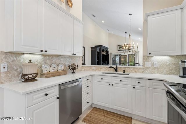 95259 VILLAGE Drive, Fernandina Beach, FL 32034