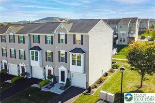 9 Red Rose Lane, Palmer Twp, PA 18045