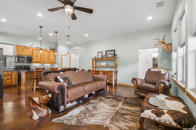 585 English Hollow, Bandera, TX 78003