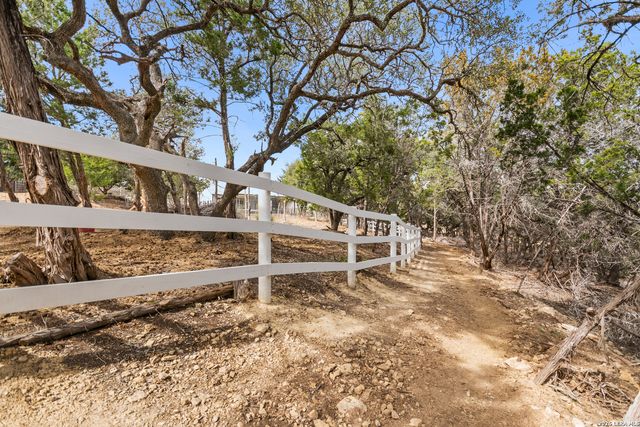 585 English Hollow, Bandera, TX 78003
