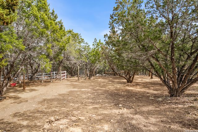 585 English Hollow, Bandera, TX 78003