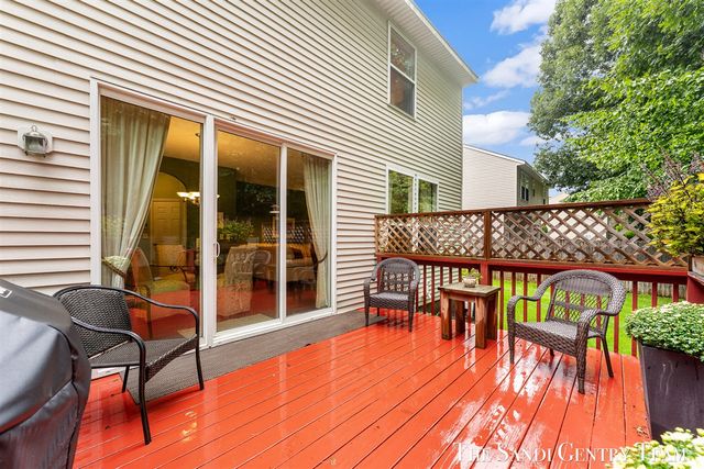 15025 Briarwood Street, Grand Haven, MI 49417