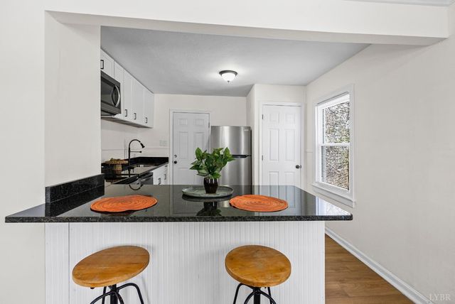 1209 Shirley Road, Lynchburg, VA 24502