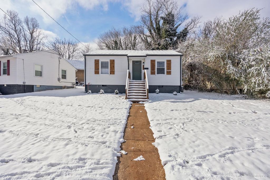 1209 Shirley Road, Lynchburg, VA 24502