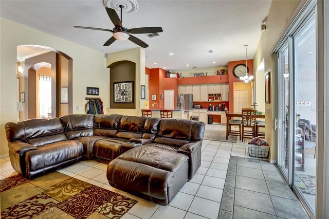 1816 SILVER VALLEY COURT, Apopka, FL 32712