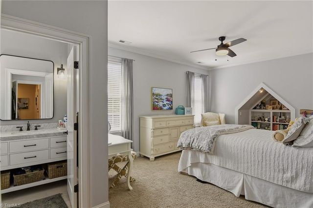 216 Surrey Path Court, Winston-salem, NC 27104