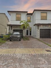 25307 SW 108th Ave, Homestead, FL 33032