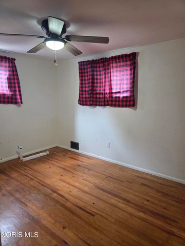 617 Lynn Street, Findlay, OH 45840