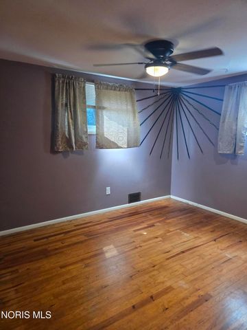 617 Lynn Street, Findlay, OH 45840