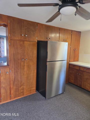 617 Lynn Street, Findlay, OH 45840