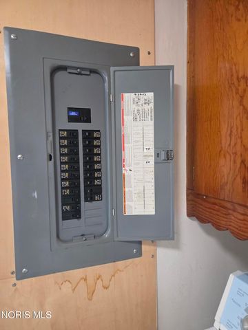 617 Lynn Street, Findlay, OH 45840