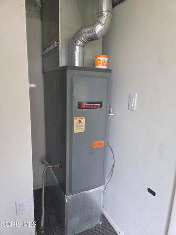 617 Lynn Street, Findlay, OH 45840