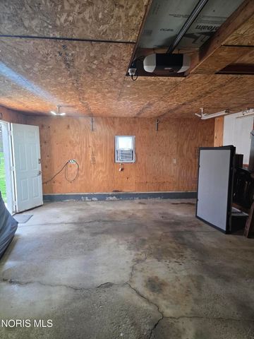 617 Lynn Street, Findlay, OH 45840