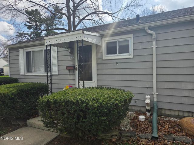 617 Lynn Street, Findlay, OH 45840