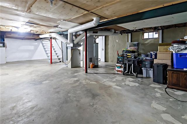 10409 E 26th Street S, Independence, MO 64052