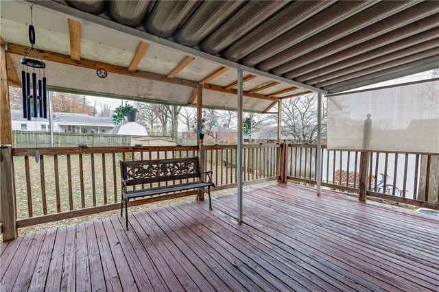 10409 E 26th Street S, Independence, MO 64052