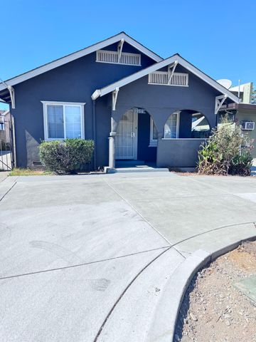 3954 Franklin Blvd, Sacramento, CA 95820