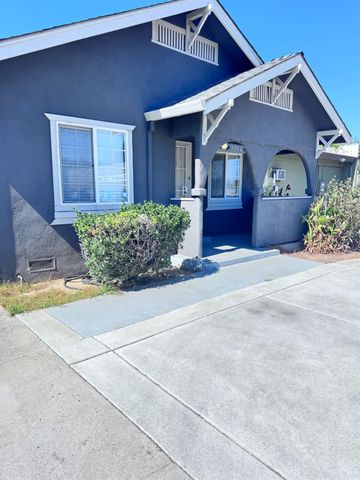 3954 Franklin Blvd, Sacramento, CA 95820
