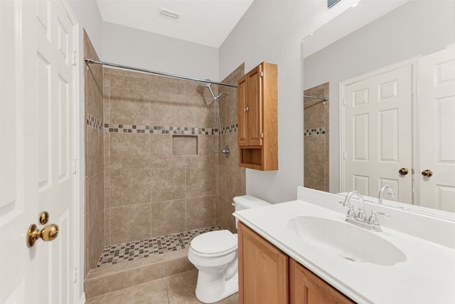 509 Lochwood Drive, Murphy, TX 75094